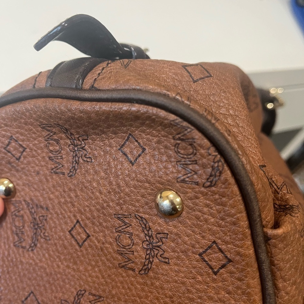 MCM COCOA VISETOS HOBO - Picture 9 of 15
